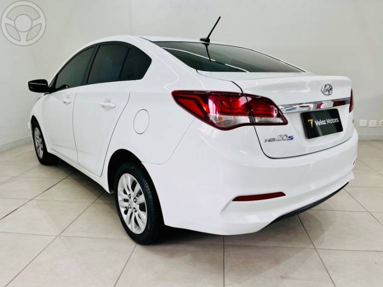 HYUNDAI - HB20 1.6 COMFORT PLUS 16V FLEX 4P MANUAL - 2019/2019 - BRANCA - R$ 63.900,00