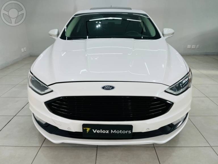 FORD - FUSION 2.0 TITANIUM AWD 16V 4P AUTOMÁTICO - 2016/2017 - BRANCA - R$ 104.900,00