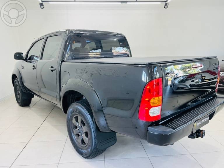 TOYOTA - HILUX 3.0 SRV 4X4 CD 16V TURBO INTERCOOLER DIESEL 4P MANUAL - 2010/2011 - PRETA - R$ 114.900,00