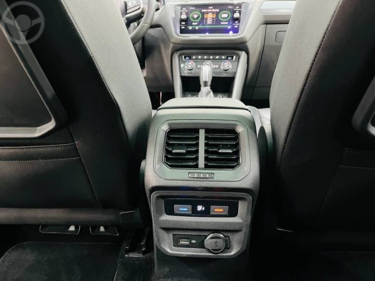 VOLKSWAGEN - TIGUAN 2.0 TSI R-LINE 16V TURBO 4P TIPTRONIC - 2020/2020 - CINZA - R$ 174.990,00