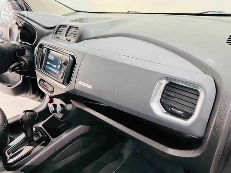 CHEVROLET - SPIN 1.8 8V ACTIV7 FLEX 5P AUTOMÁTICO - 2019/2020 - PRETA - R$ 84.900,00