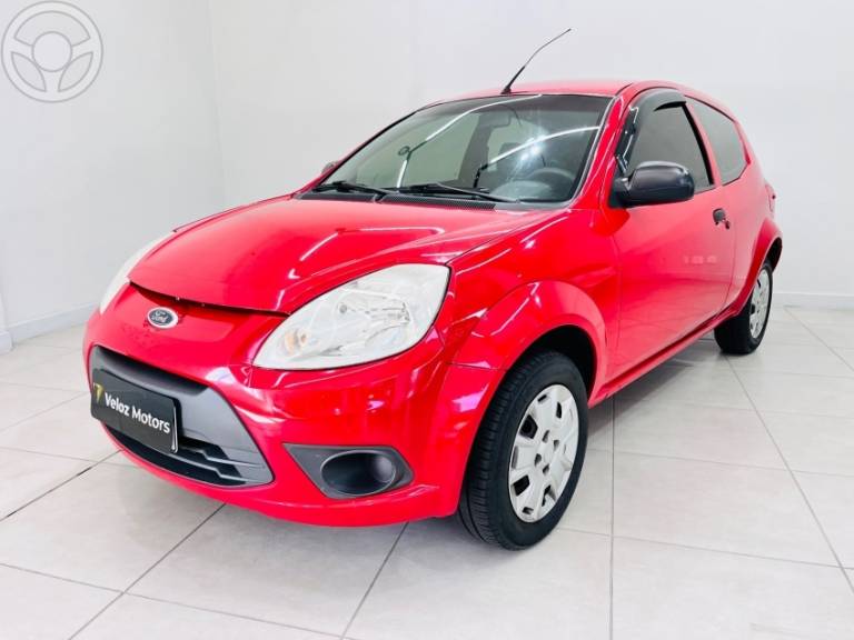 FORD - KA 1.0 MPI 8V FLEX 2P MANUAL - 2012/2013 - VERMELHA - R$ 26.500,00