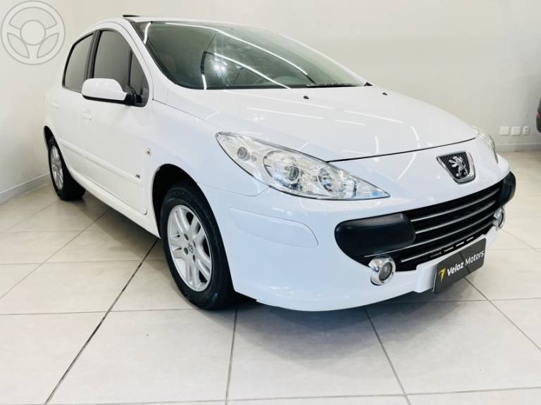 PEUGEOT - 307 1.6 PRESENCE PACK 16V FLEX 4P MANUAL - 2009/2010 - BRANCA - R$ 29.990,00