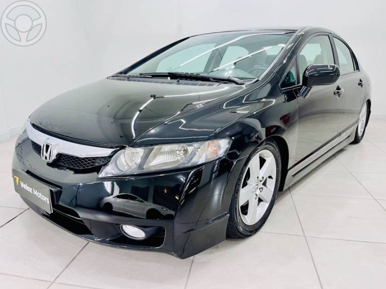 HONDA - CIVIC 1.8 LXS 16V FLEX 4P MANUAL - 2009/2009 - PRETA - R$ 48.900,00