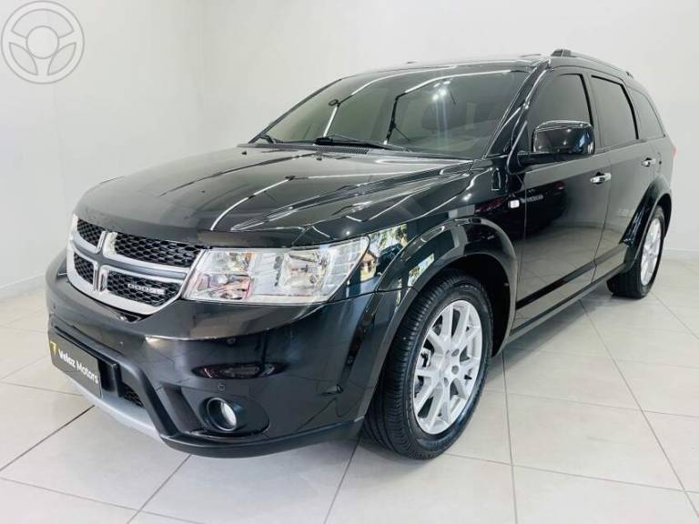 DODGE - JOURNEY 3.6 RT V6 4P AUTOMÁTICO - 2011/2012 - PRETA - R$ 59.990,00