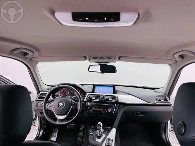 BMW - 320I 2.0 16V TURBO 4P AUTOMÁTICO - 2013/2014 - BRANCA - R$ 94.990,00