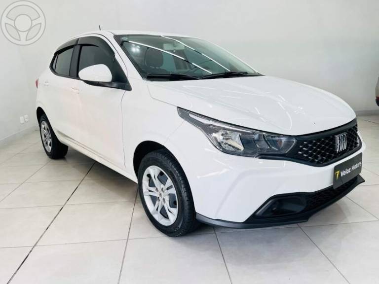 FIAT - ARGO 1.0 FIREFLY FLEX DRIVE MANUAL - 2023/2023 - BRANCA - R$ 65.900,00