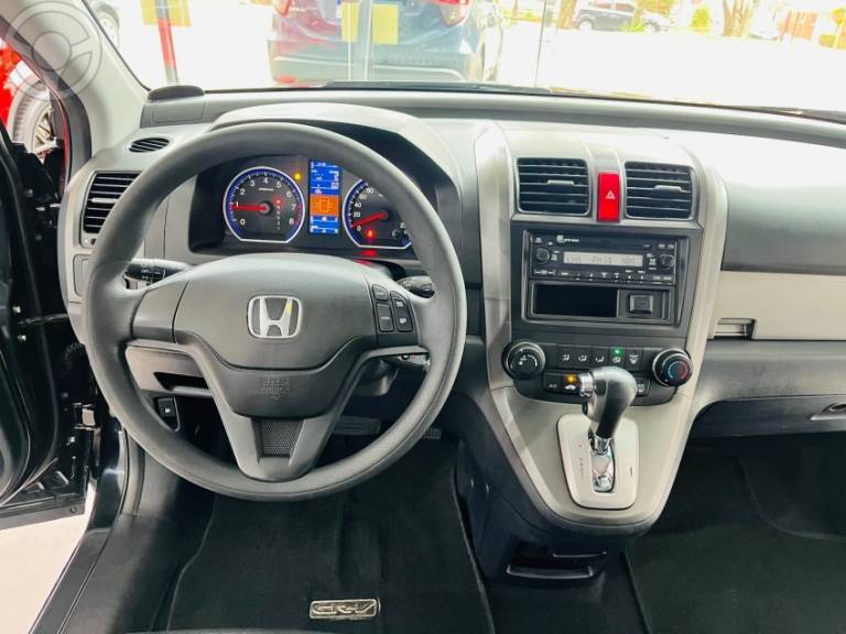HONDA - CRV 2.0 LX 4X2 16V 4P AUTOMÁTICO - 2011/2011 - PRETA - R$ 55.990,00