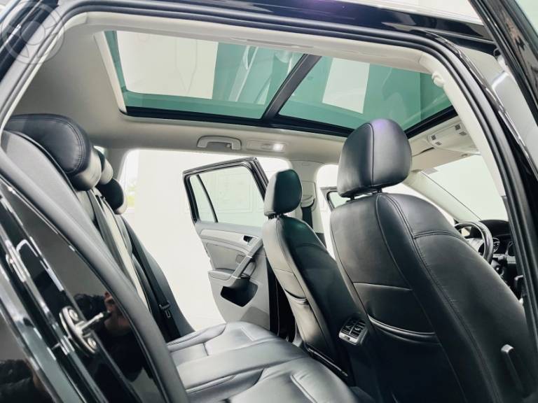 VOLKSWAGEN - GOLF 1.4 TSI VARIANT COMFORTLINE 16V 4P AUTOMÁTICO - 2015/2015 - PRETA - R$ 83.500,00