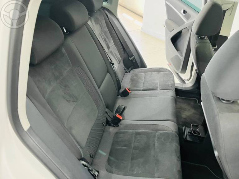 VOLKSWAGEN - TIGUAN 2.0 TSI 16V TURBO 4P TIPTRONIC - 2013/2013 - BRANCA - R$ 66.900,00