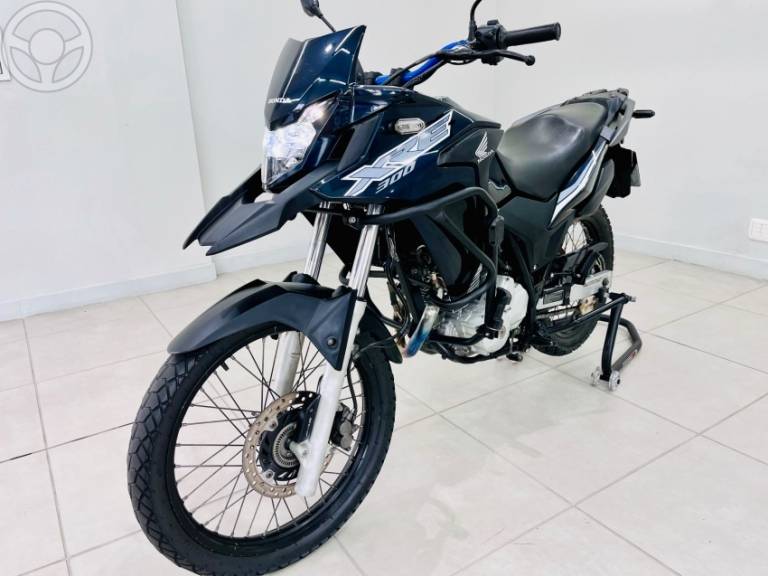 HONDA - XRE 300 ABS - 2018/2019 - AZUL - R$ 27.500,00