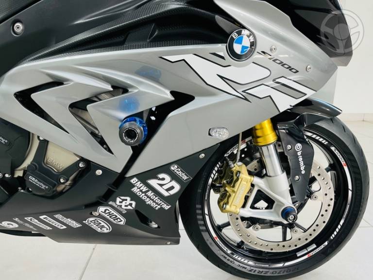 BMW - S 1000 RR - 2014/2015 - PRATA - R$ 69.990,00