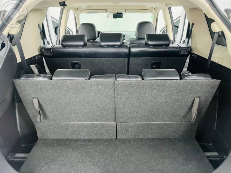 MITSUBISHI - OUTLANDER 2.2 4X4 16V DIESEL 4P AUTOMÁTICO - 2015/2016 - BRANCA - R$ 112.990,00