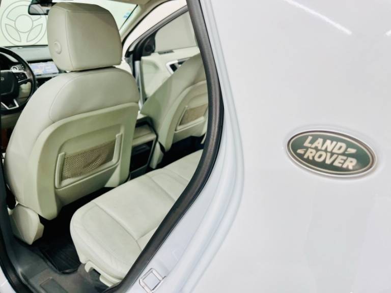 LAND ROVER - DISCOVERY SPORT 2.0 16V SI4 TURBO HSE 4P AUTOMÁTICO - 2015/2016 - BRANCA - R$ 109.900,00
