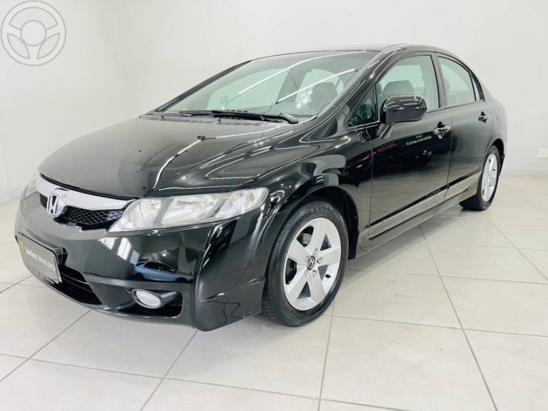 HONDA - CIVIC 1.8 LXS 16V FLEX 4P AUTOMÁTICO - 2009/2009 - PRETA - R$ 52.500,00