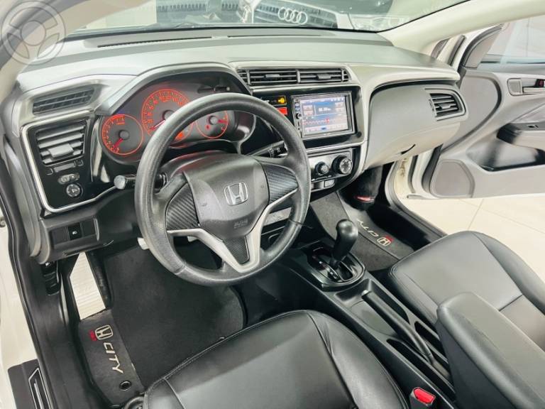 HONDA - CITY 1.5 LX 16V FLEX 4P AUTOMÁTICO - 2014/2015 - BRANCA - R$ 67.500,00