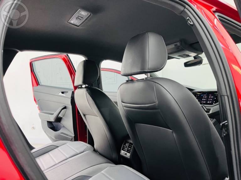 VOLKSWAGEN - NIVUS 1.0 200 TSI HIGHLINE LAUNCHING EDITION TOTAL FLEX 4P AUTOMÁTICO - 2023/2024 - VERMELHA - R$ 123.000,00