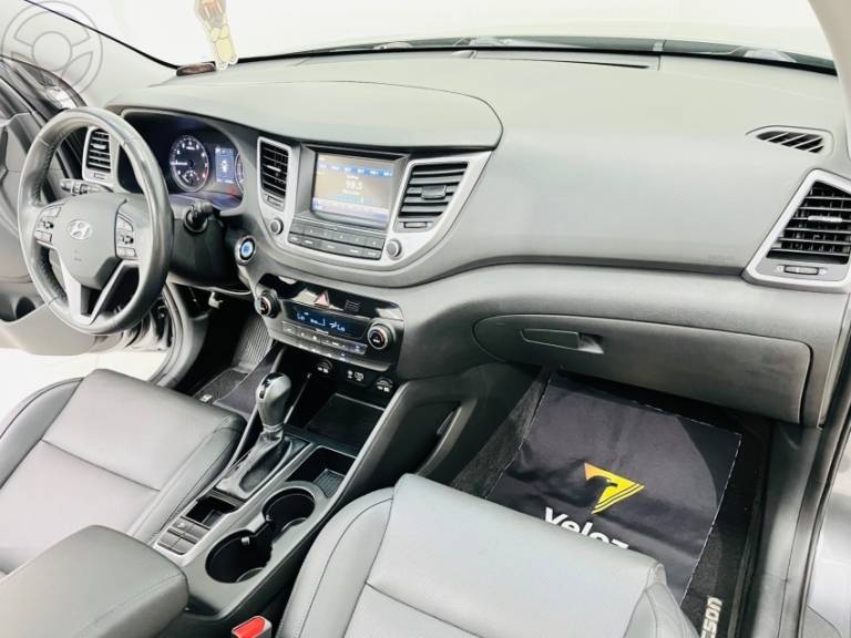 HYUNDAI - TUCSON 1.6 16V T-GDI GLS ECOSHIFT - 2018/2019 - CINZA - R$ 112.900,00