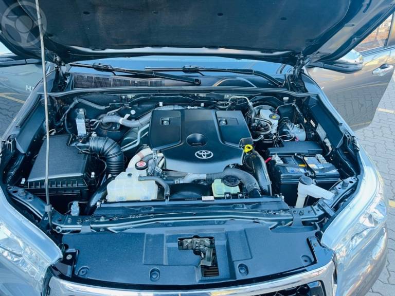 TOYOTA - HILUX 2.8 SRV 4X4 CD 16V DIESEL 4P AUTOMÁTICO - 2020/2020 - CINZA - R$ 205.000,00
