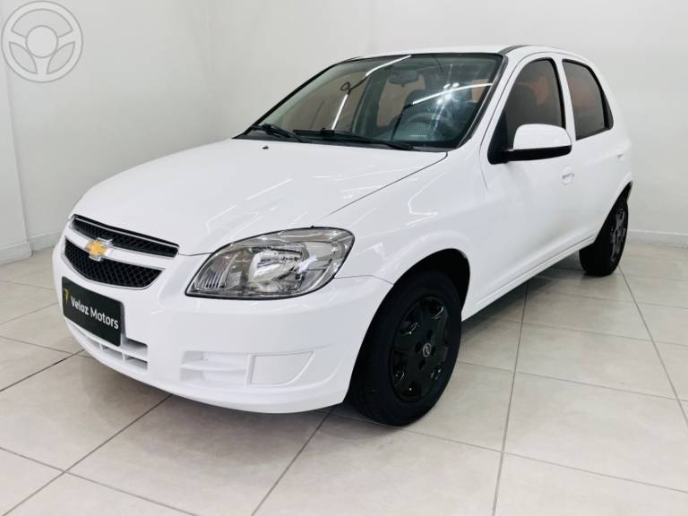 CHEVROLET - CELTA 1.0 MPFI LT 8V FLEX 4P MANUAL - 2013/2013 - BRANCA - R$ 32.900,00