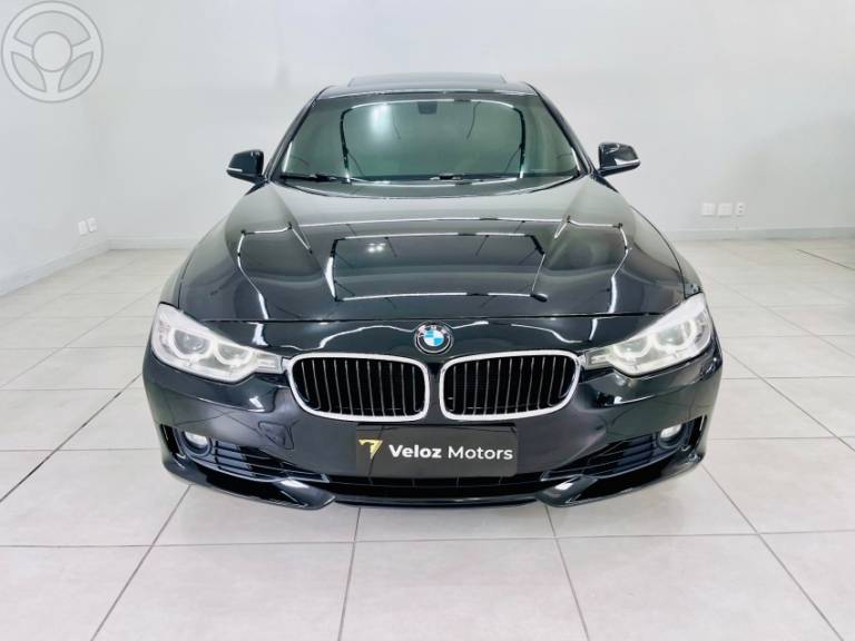 BMW - 328I 2.0 SPORT GP 16V ACTIVEFLEX 4P AUTOMÁTICO - 2013/2013 - PRETA - R$ 99.990,00