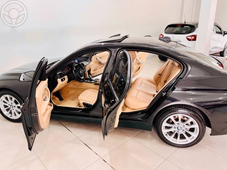 BMW - 328I 2.0 SPORT GP 16V ACTIVEFLEX 4P AUTOMÁTICO - 2013/2013 - PRETA - R$ 99.990,00