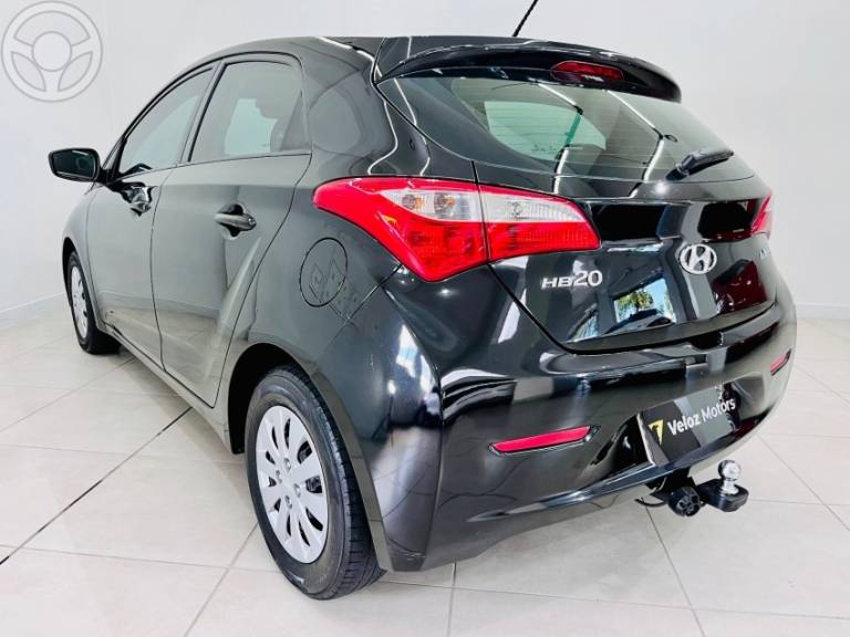 HYUNDAI - HB20 1.6 COMFORT 16V FLEX 4P MANUAL - 2013/2013 - PRETA - R$ 42.990,00