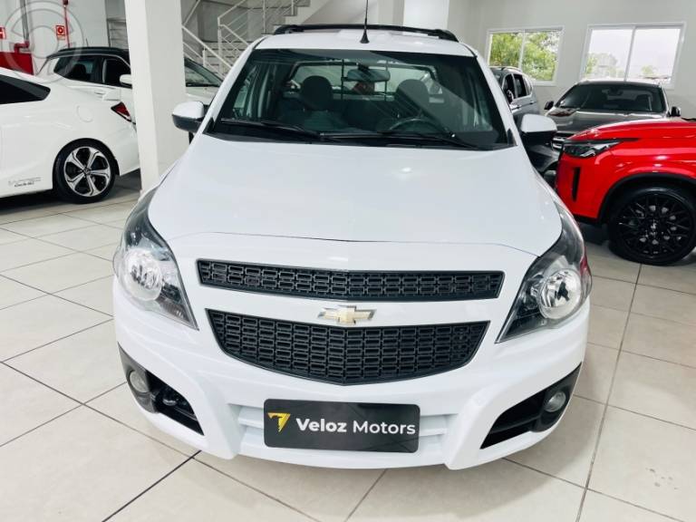 CHEVROLET - MONTANA 1.4 MPFI SPORT CS 8V FLEX 2P MANUAL - 2011/2012 - BRANCA - R$ 47.990,00