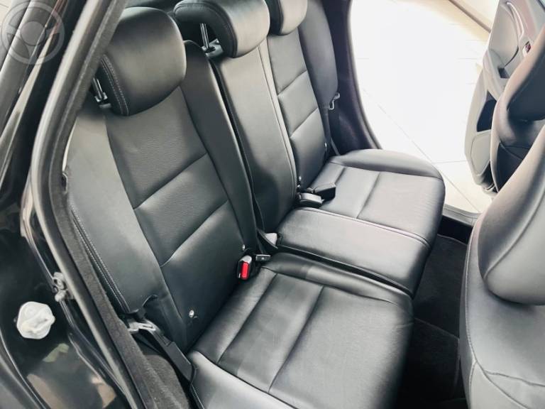 HONDA - FIT 1.5 EXL 16V FLEX 4P AUTOMÁTICO - 2015/2015 - PRETA - R$ 69.990,00