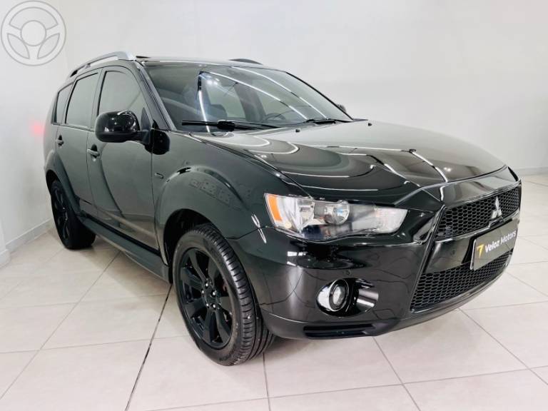 MITSUBISHI - OUTLANDER 3.0 4X4 V6 24V 4P AUTOMÁTICO - 2010/2011 - PRETA - R$ 59.900,00