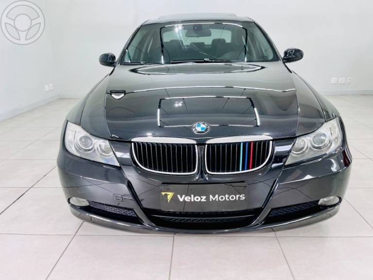 BMW - 320I 2.0 TOP 16V 4P AUTOMÁTICO - 2007/2008 - PRETA - R$ 63.900,00