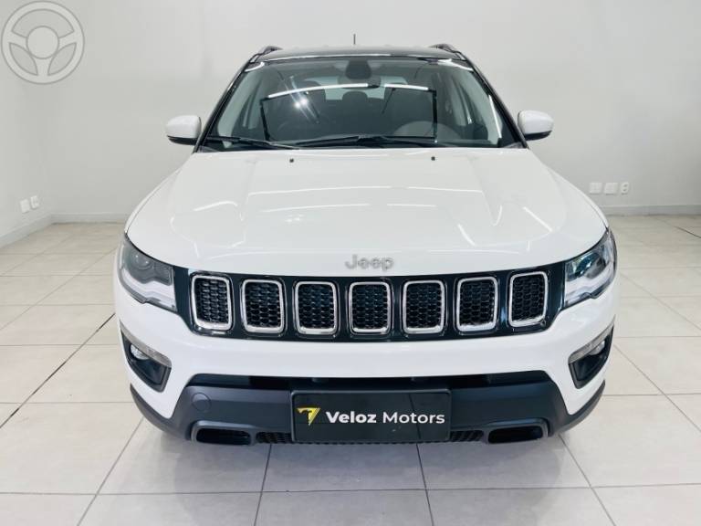 JEEP - COMPASS 2.0 16V DIESEL LONGITUDE 4X4 AUTOMÁTICO - 2018/2019 - BRANCA - R$ 124.990,00
