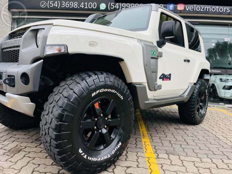 TROLLER - T4 3.2 XLT 4X4 20V TURBO INTERCOOLER DIESEL 2P MANUAL - 2016/2016 - BRANCA - R$ 169.900,00