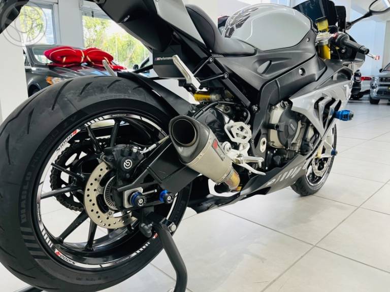 BMW - S 1000 RR - 2014/2015 - PRATA - R$ 69.990,00