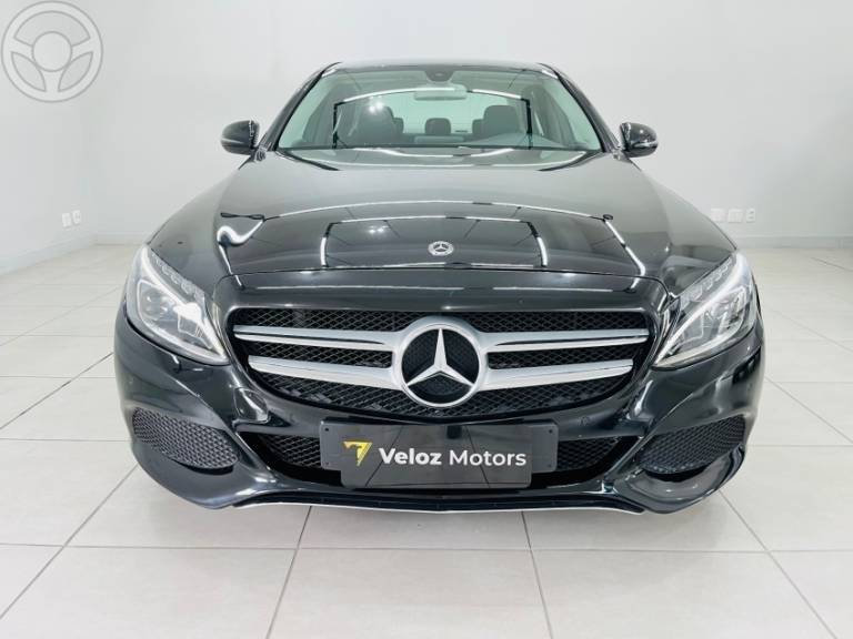 MERCEDES-BENZ - C 180 1.6 CGI AVANTGARDE 16V TURBO FLEX 4P AUTOMÁTICO - 2017/2018 - PRETA - R$ 124.900,00