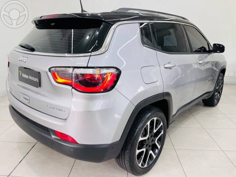 JEEP - COMPASS 2.0 16V DIESEL LIMITED 4X4 AUTOMÁTICO - 2020/2020 - PRATA - R$ 122.990,00