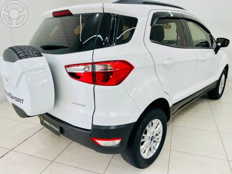 FORD - ECOSPORT 1.6 SE 16V FLEX 4P AUTOMÁTICO - 2015/2016 - BRANCA - R$ 59.990,00