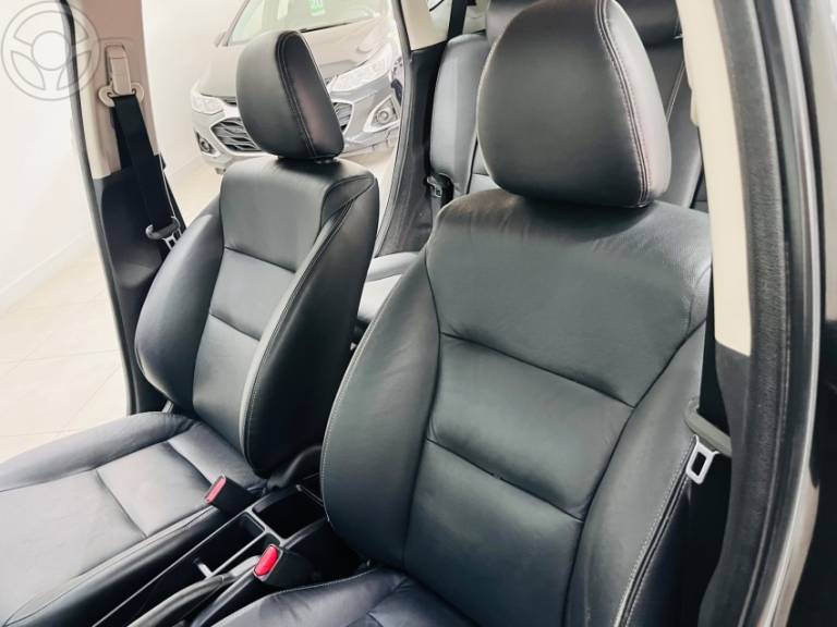 HONDA - FIT 1.5 EXL 16V FLEX 4P AUTOMÁTICO - 2015/2015 - PRETA - R$ 69.990,00