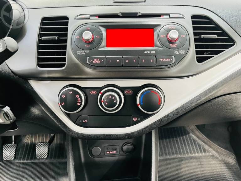 KIA MOTORS - PICANTO 1.0 EX4 12V FLEX 4P MANUAL - 2012/2012 - PRATA - R$ 37.990,00