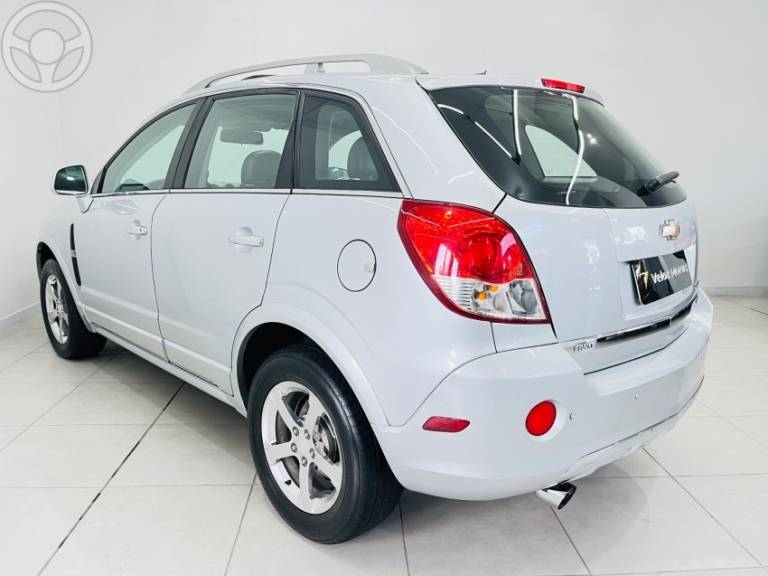 CHEVROLET - CAPTIVA 3.6 SFI AWD V6 24V 4P AUTOMÁTICO - 2011/2012 - PRATA - R$ 49.900,00