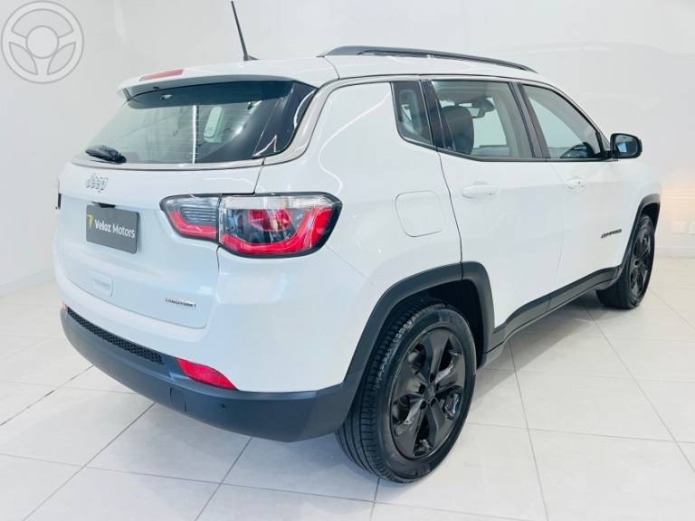 JEEP - COMPASS 2.0 16V FLEX LONGITUDE AUTOMÁTICO - 2017/2017 - BRANCA - R$ 94.990,00