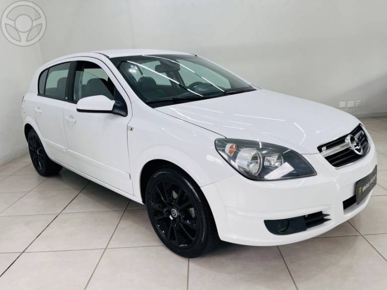 CHEVROLET - VECTRA 2.0 MPFI GT-X HATCH 8V FLEX 4P MANUAL - 2008/2009 - BRANCA - R$ 41.900,00