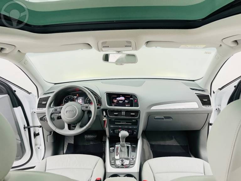AUDI - Q5 2.0 TFSI AMBIENTE 16V 225CV 4P AUTOMÁTICO - 2015/2016 - BRANCA - R$ 99.990,00