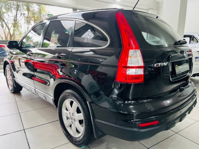 HONDA - CRV 2.0 LX 4X2 16V 4P AUTOMÁTICO - 2011/2011 - PRETA - R$ 55.990,00