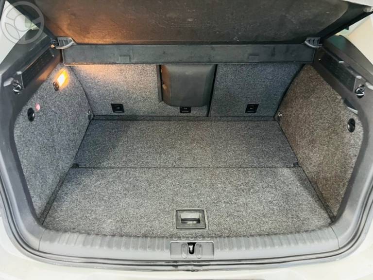 VOLKSWAGEN - TIGUAN 2.0 TSI 16V TURBO 4P TIPTRONIC - 2013/2013 - BRANCA - R$ 66.900,00
