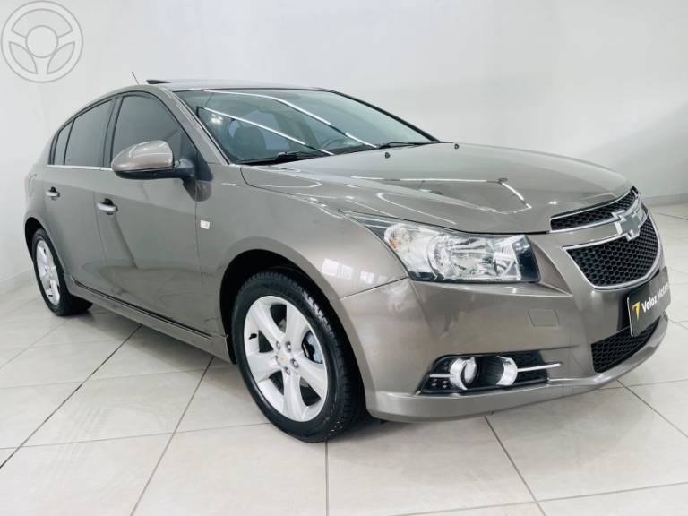 CHEVROLET - CRUZE 1.8 LTZ SPORT6 16V FLEX 4P AUTOMÁTICO - 2014/2014 - CINZA - R$ 72.900,00