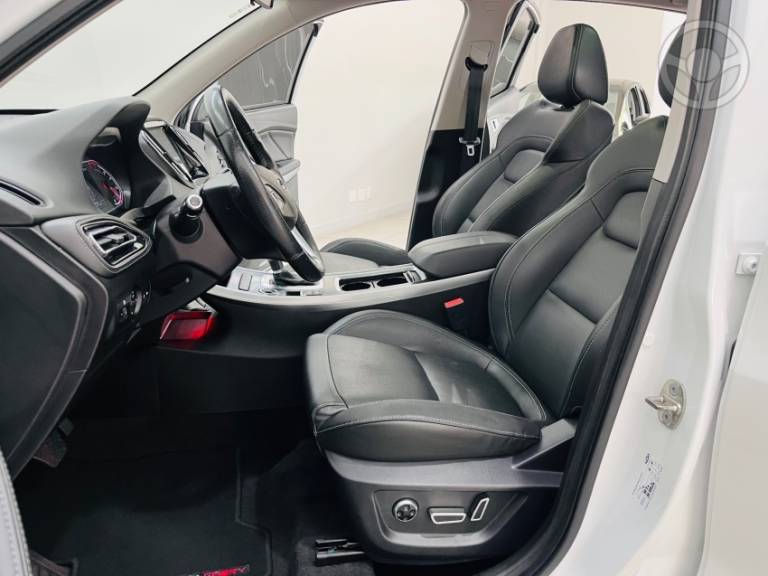 CHERY - TIGGO 1.5 16V TURBO 7 TXS FLEX 4P AUTOMÁTICO - 2021/2022 - BRANCA - R$ 99.990,00