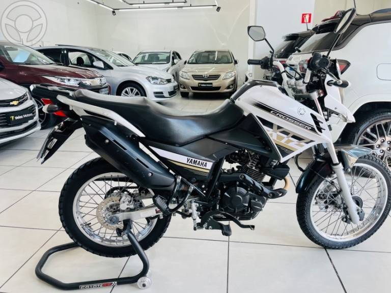 YAMAHA - XTZ CROSSER 150 E - 2021/2022 - BRANCA - R$ 16.900,00