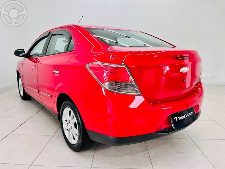 CHEVROLET - PRISMA 1.4 MPFI LTZ 8V FLEX 4P MANUAL - 2013/2014 - VERMELHA - R$ 49.900,00