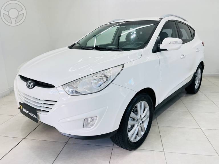 HYUNDAI - IX35 2.0 MPFI GLS 16V FLEX 4P AUTOMÁTICO - 2014/2015 - BRANCA - R$ 73.900,00